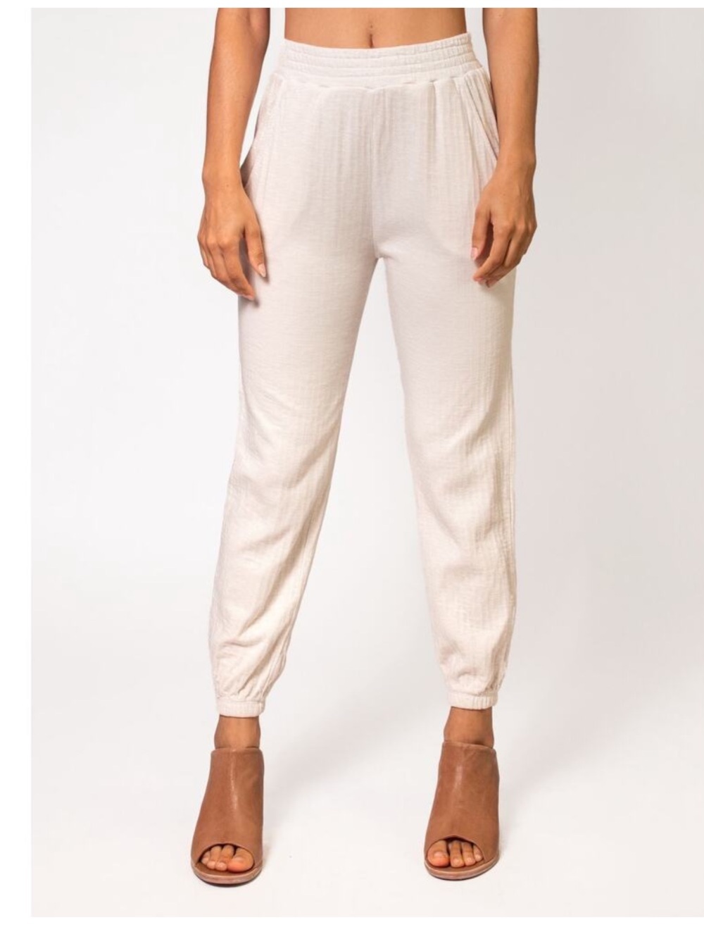 Apiece Apart Dinas Jogger Pant in Cream Size Small
